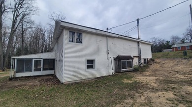 Ready to open a store? Maybe you would like a home near Black - photo 3
