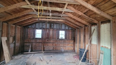 Ready to open a store? Maybe you would like a home near Black - photo 5