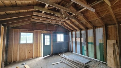Ready to open a store? Maybe you would like a home near Black - photo 6