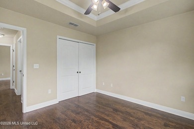 Welcome to Gulf Haven, where space, privacy, and convenience - photo 16