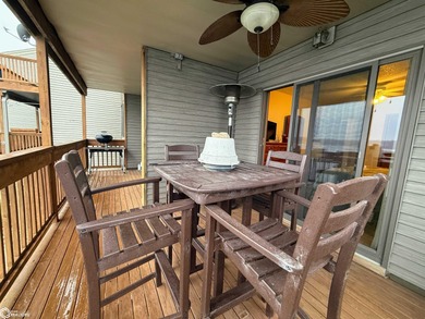 Lakeside comfort and updated style come together in this fully - photo 16
