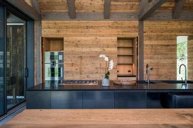This bespoke dwelling is simple, authentic, and elegantly - photo 17