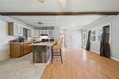 Welcome to 196 Beach Drive in beautiful Hartfield, VA, where - photo 8
