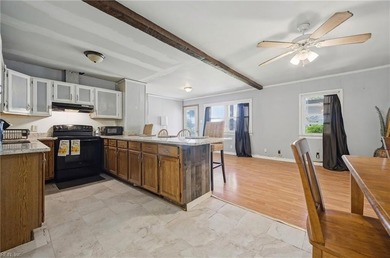 Welcome to 196 Beach Drive in beautiful Hartfield, VA, where - photo 9