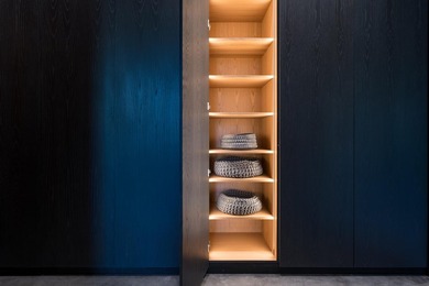 This bespoke dwelling is simple, authentic, and elegantly - photo 37