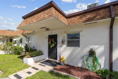 (private lake, pond, creek) Home For Sale in Deerfield Beach Florida