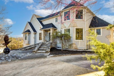 Lake Home Sale Pending in Branson, Missouri