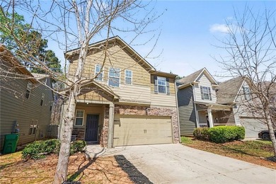 Welcome home to this inviting 4-bedroom, 2.5-bath residence - photo 2