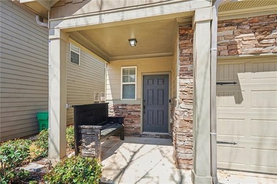 Welcome home to this inviting 4-bedroom, 2.5-bath residence - photo 3