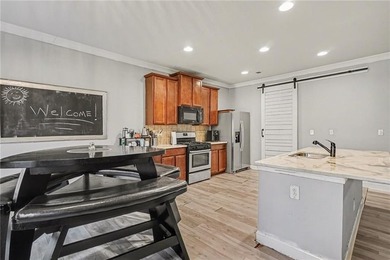 Welcome home to this inviting 4-bedroom, 2.5-bath residence - photo 9