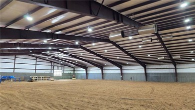 Exceptional equestrian property featuring a 49,466 SF enclosed - photo 20
