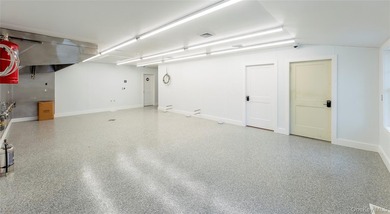 Discover an extraordinary turnkey opportunity to own a fully - photo 23