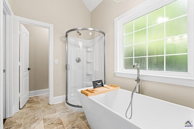Welcome to 2850 Arrowhead Drive in Lizella! Nestled on 2 private - photo 24