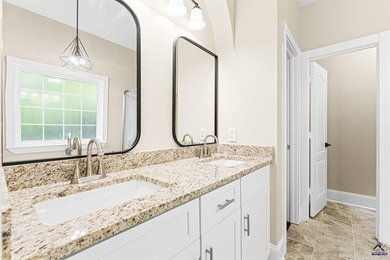 Welcome to 2850 Arrowhead Drive in Lizella! Nestled on 2 private - photo 26