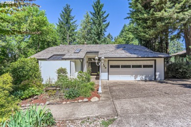 Lake Home For Sale in Lake Oswego, Oregon