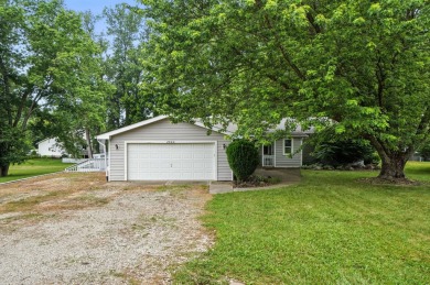 Lake Home For Sale in London, Ohio