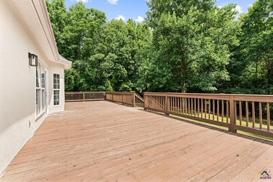 Welcome to 2850 Arrowhead Drive in Lizella! Nestled on 2 private - photo 39