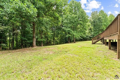 Welcome to 2850 Arrowhead Drive in Lizella! Nestled on 2 private - photo 42