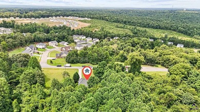Welcome to 2850 Arrowhead Drive in Lizella! Nestled on 2 private - photo 49