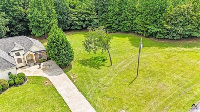 Welcome to 2850 Arrowhead Drive in Lizella! Nestled on 2 private - photo 50