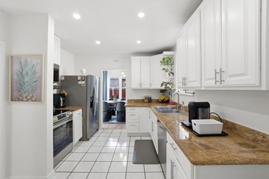 $20K PRICE REDUCTION - TRANSPARENT PRICE! Set on a 10,000+ sq.ft - photo 7