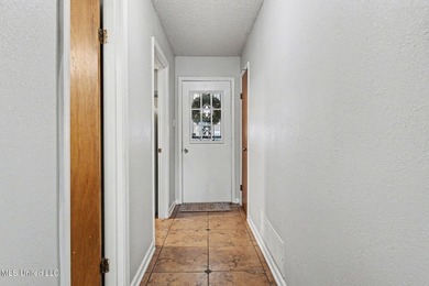 Rare opportunity to own 21+ acres in the heart of Hernando! This - photo 4