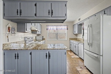 Rare opportunity to own 21+ acres in the heart of Hernando! This - photo 8