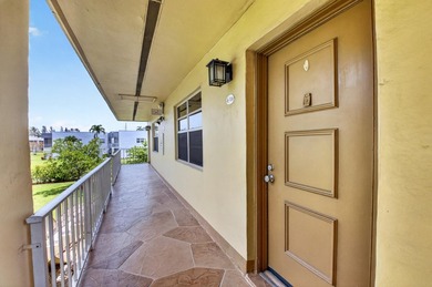 Updated 1-Bed, 1.5-Bath Condo in Kings Point. Second-floor condo - photo 6