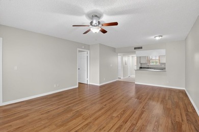 Welcome to this thoughtfully designed two-bedroom, two-bathroom - photo 9