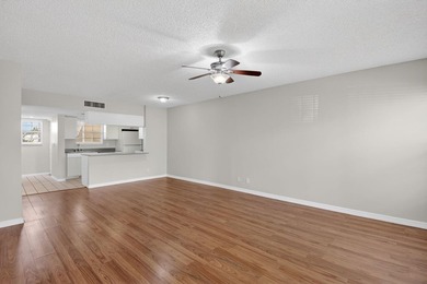 Welcome to this thoughtfully designed two-bedroom, two-bathroom - photo 10