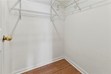 MOTIVATED SELLER!! PERFECT BLEND OF URBAN LIVING AND CONVENIENCE