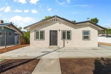 Lake Home For Sale in Lake Elsinore, California