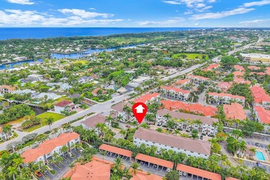 Beautifully maintained 3-bedroom, 2.5-bath townhome offers 1,554 - photo 2