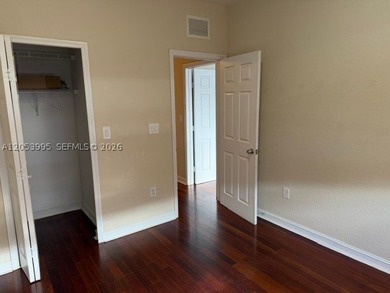 Townhouse for Sale Beautiful 4-bedroom townhouse located in one - photo 22