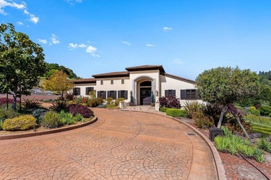 Nestled in a meadow & surrounded by over 21 acres of natural - photo 7