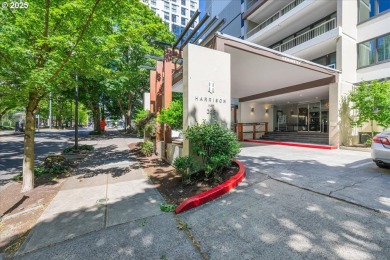 Lake Condo For Sale in Portland, Oregon