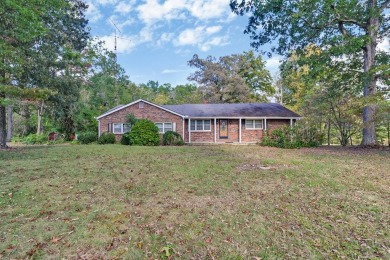 Lake Home For Sale in Crossville, Tennessee
