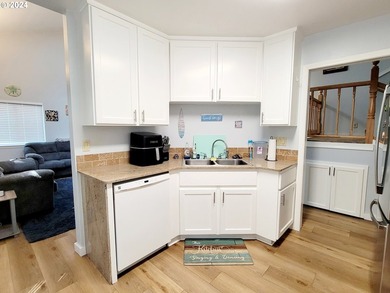 2 Bed Townhouse style Home in the Harris Heights planned - photo 13