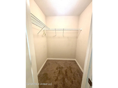 Great opportunity to own this income producing condominium in - photo 14