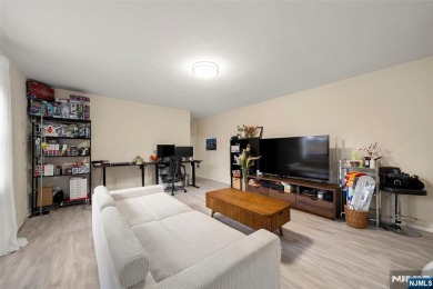 The Largest 1-Bedroom Unit in Linwood Park aEUR* Fort