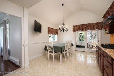 Located in the heart of Pleasant Plains, this beautifully - photo 19