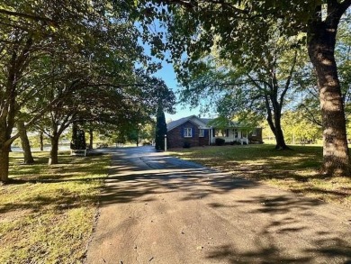 Lake Home For Sale in Sparta, Tennessee