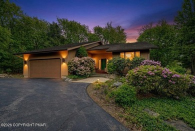 Welcome to your private Pocono retreat, ideally positioned along - photo 2