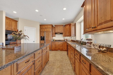 Stunning 2-story right in the middle of Lehi, east of the - photo 9