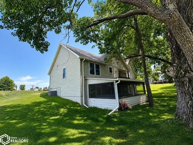 Welcome to 17587 Lakeshore Drive, Moravia IA-an exceptional - photo 4