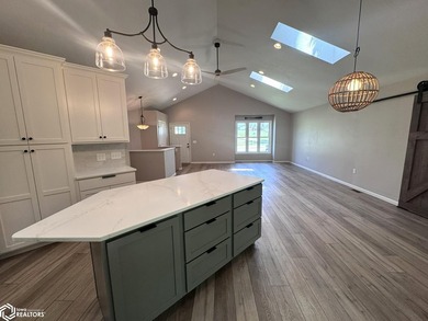 Welcome to 17587 Lakeshore Drive, Moravia IA-an exceptional - photo 10