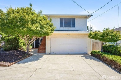 Rare vacant at close Laurel District duplex with long-term - photo 2