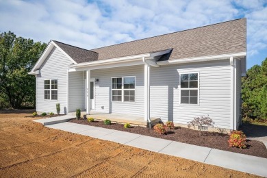 Center Hill Lake Home For Sale in Sparta Tennessee