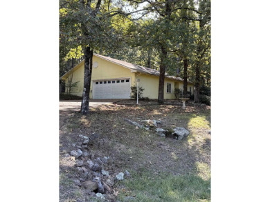 ATTENTION INVESTORS AND FIXER-UPPERS looking for a well-built