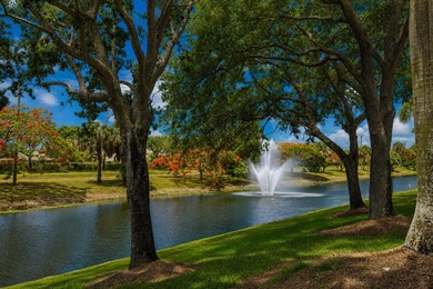 Priced below appraised value for a quick sale, this is a rare - photo 5